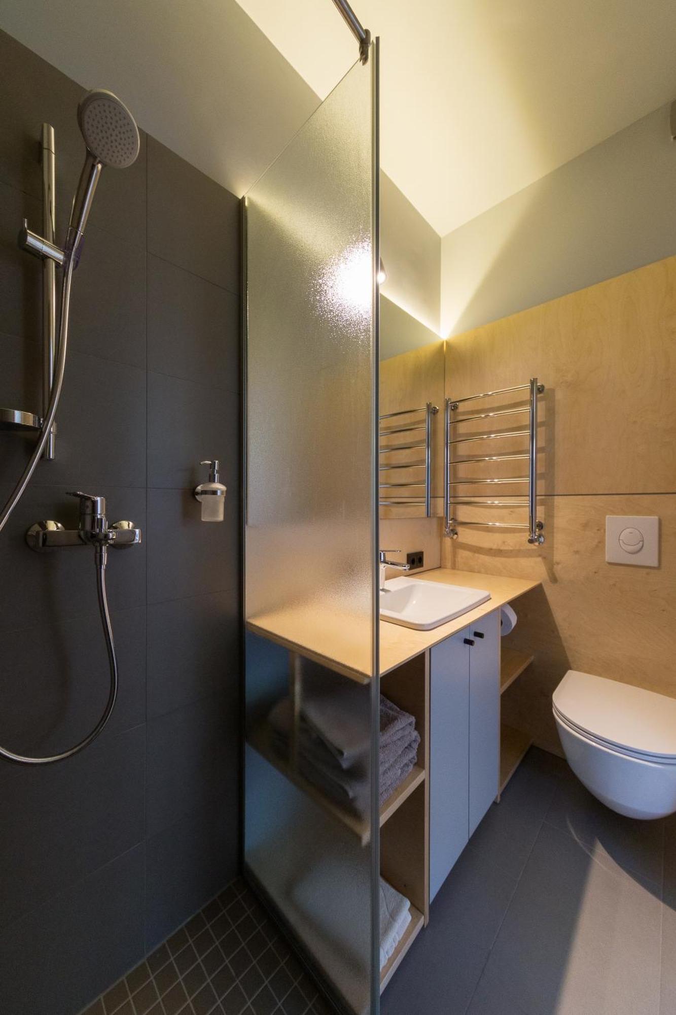 Laucu Akmens Hotel Skulte  Phòng bức ảnh